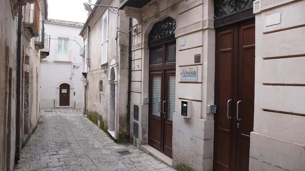 Trinasicula Ragusa Ibla Bed & Breakfast