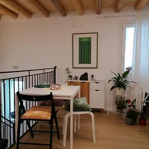 https://verdepoesia.hotelinveneto.com